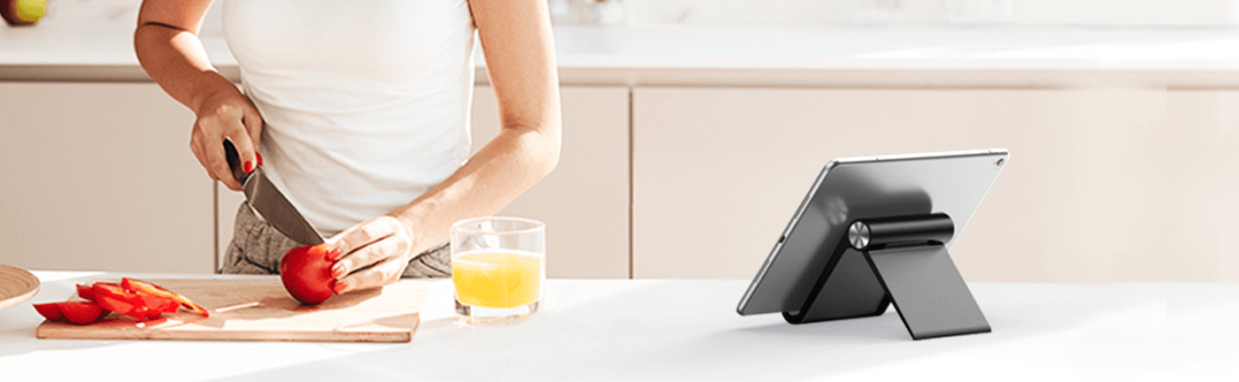 حامل أجهزة لوحية UGREEN 50748 multi-Angle Adjustable Portable Stand for iPad 8