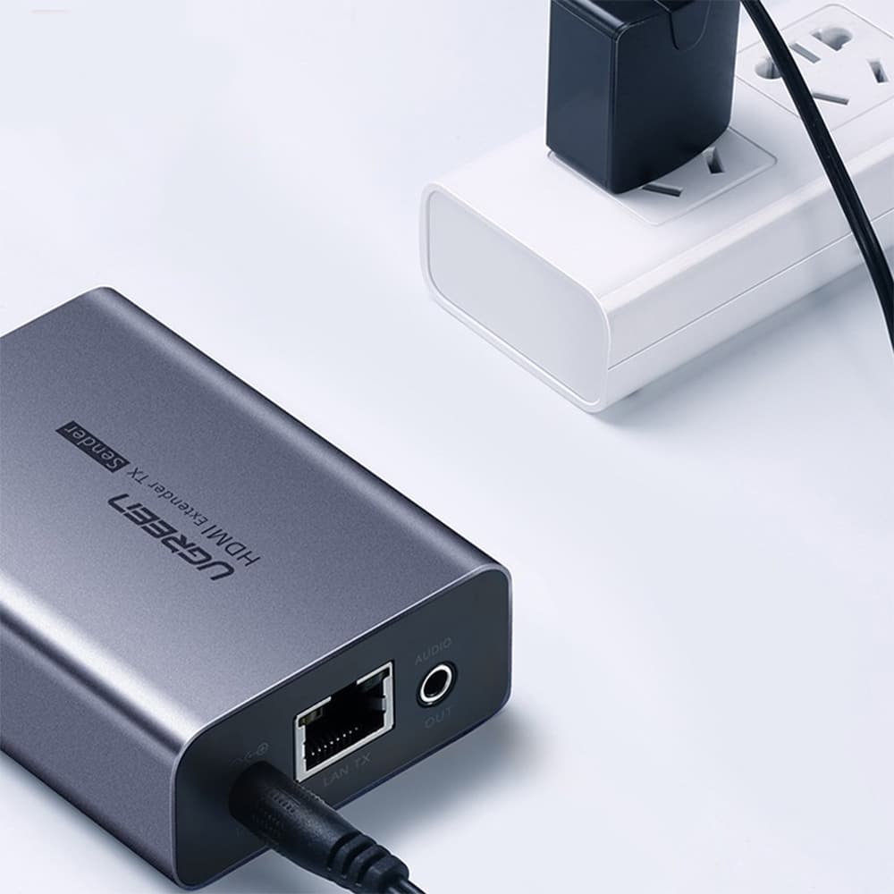 UGREEN 60533 VGA Extender with 3.5mm Audio 100m 2