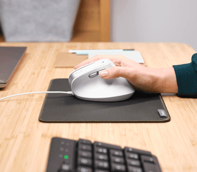 Trust Bayo II Ergonomic Mouse White 25397 2