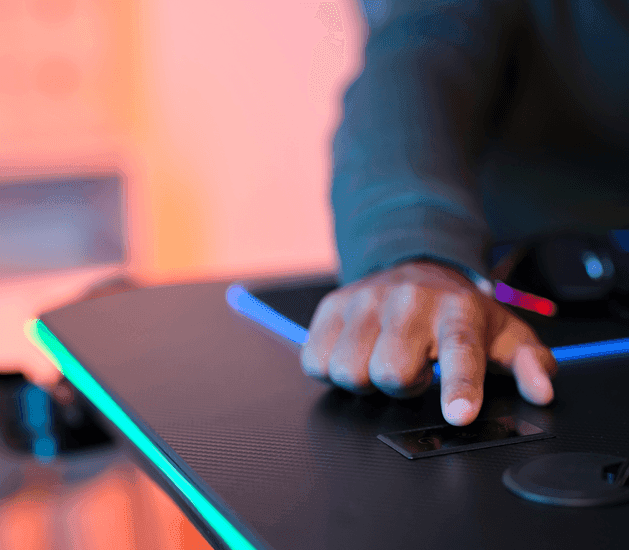 Trust GXT709 Luminus RGB Desk Black 25184 10